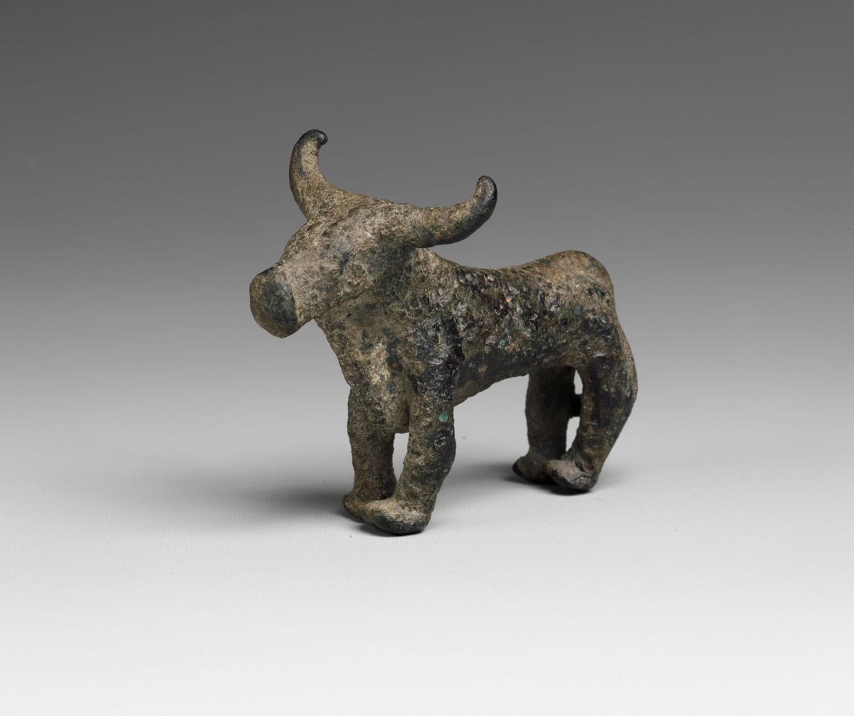 bronze bull minoan