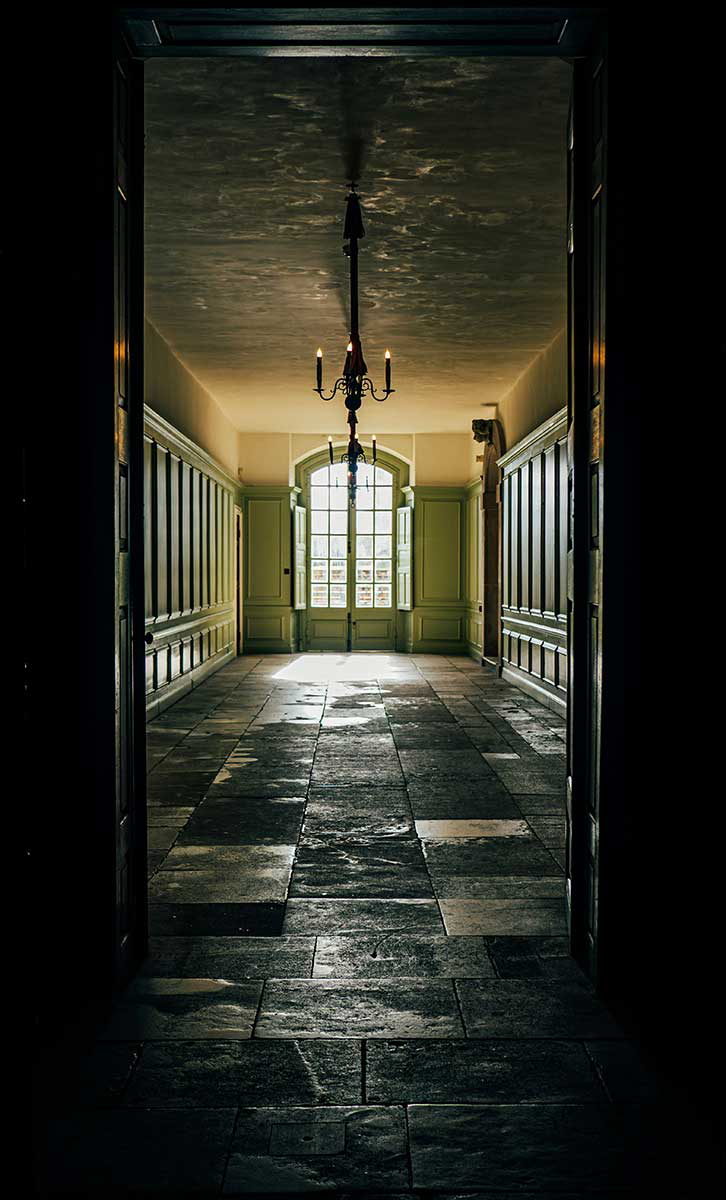 dark corridor hampton court