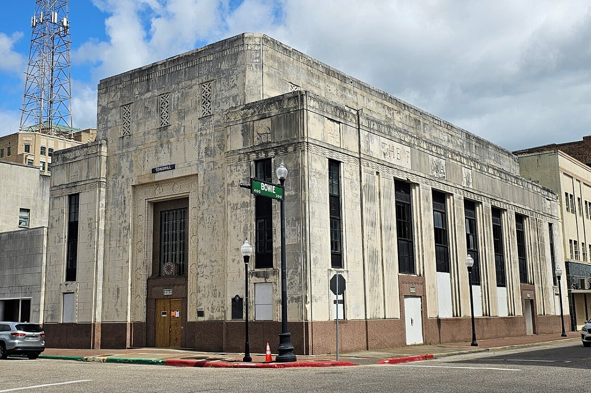 first national bank building beaumont texas