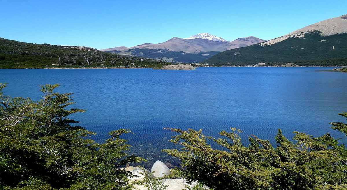 laguna capri lake district argentina