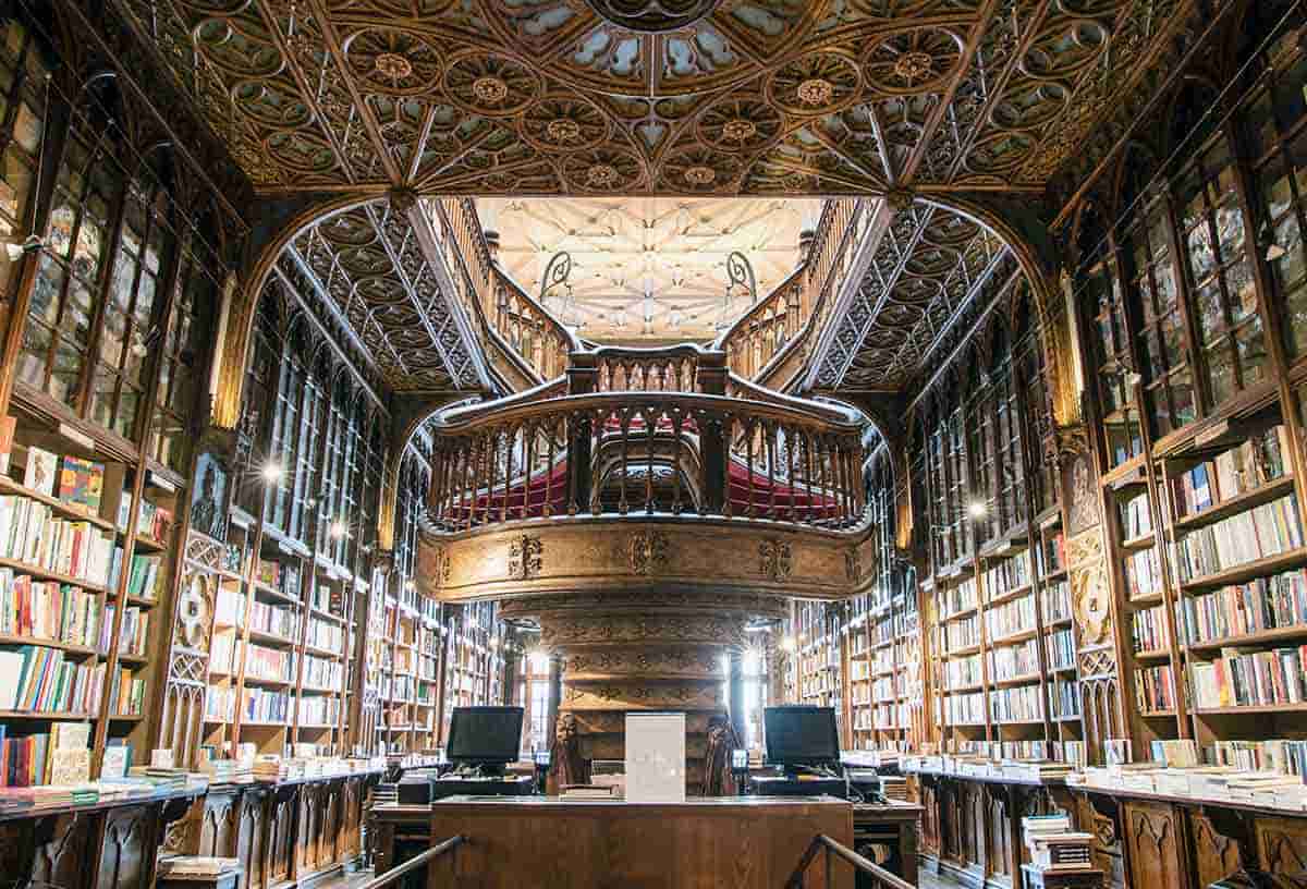 lello bookstore porto