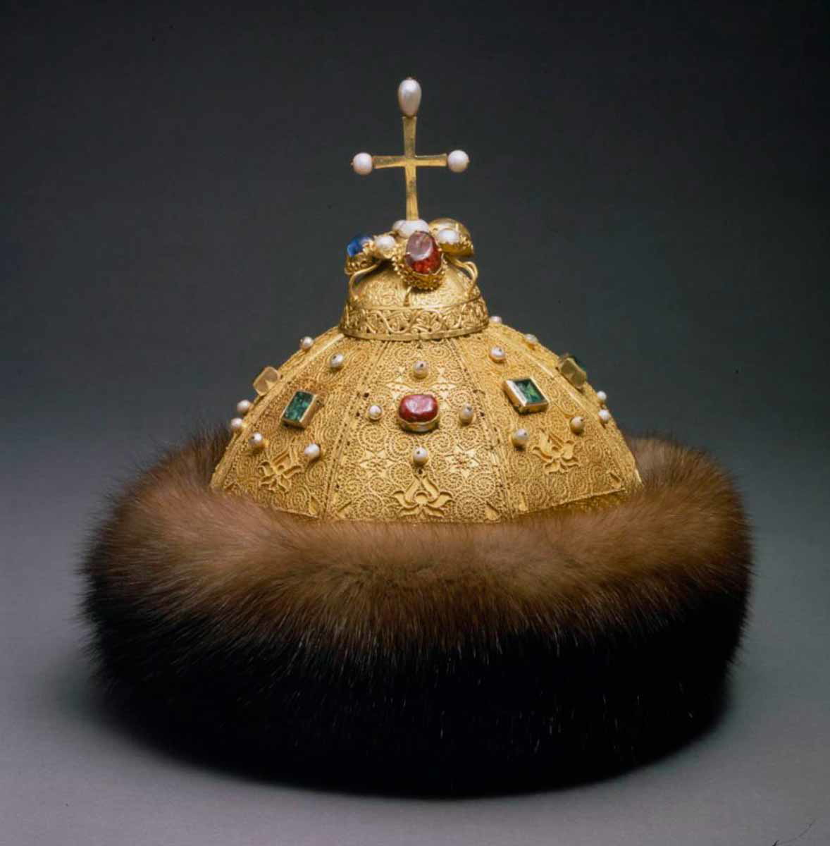 monomakh crown kremlin