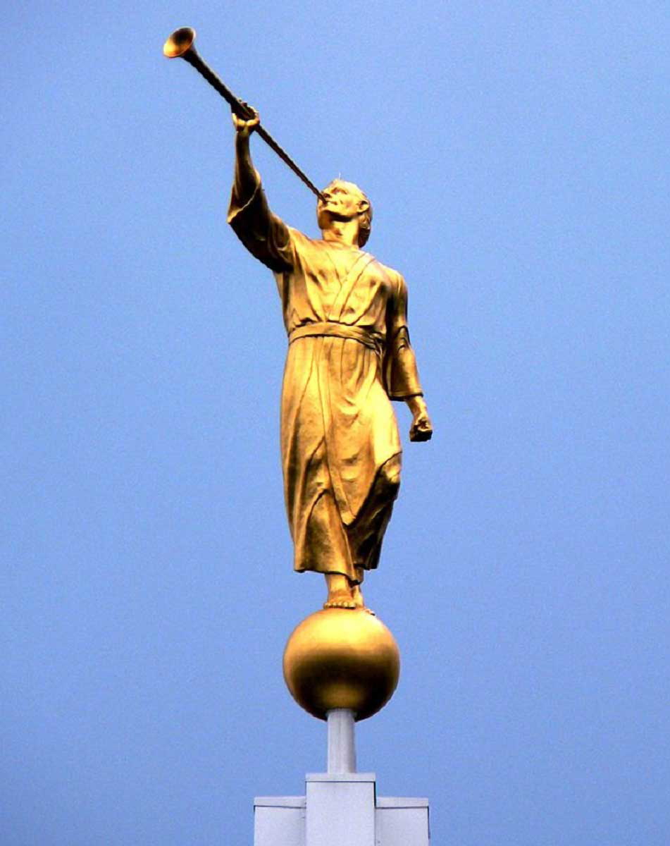 moroni statue mormon church