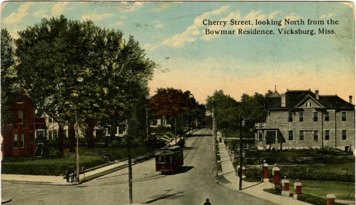 must visit historic towns mississippi