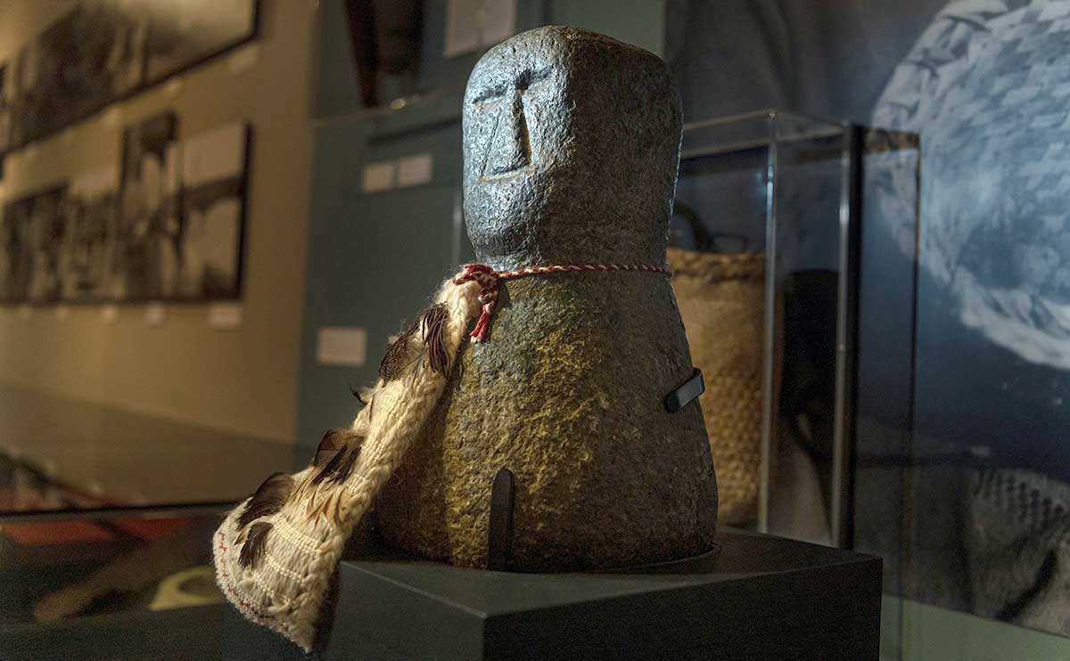 rongo statue small moriori