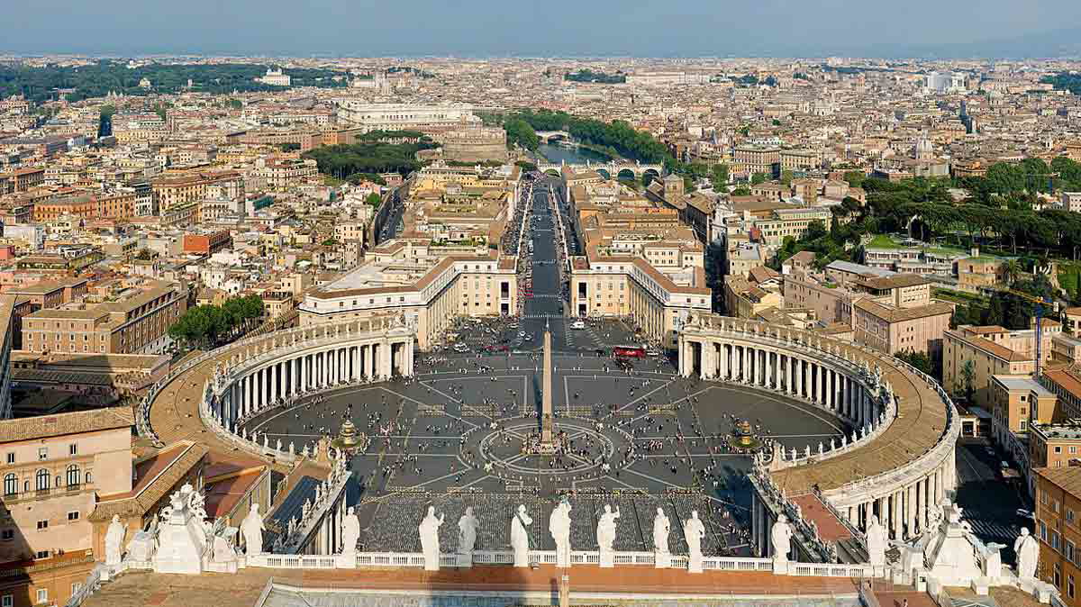 st peters square vatican city