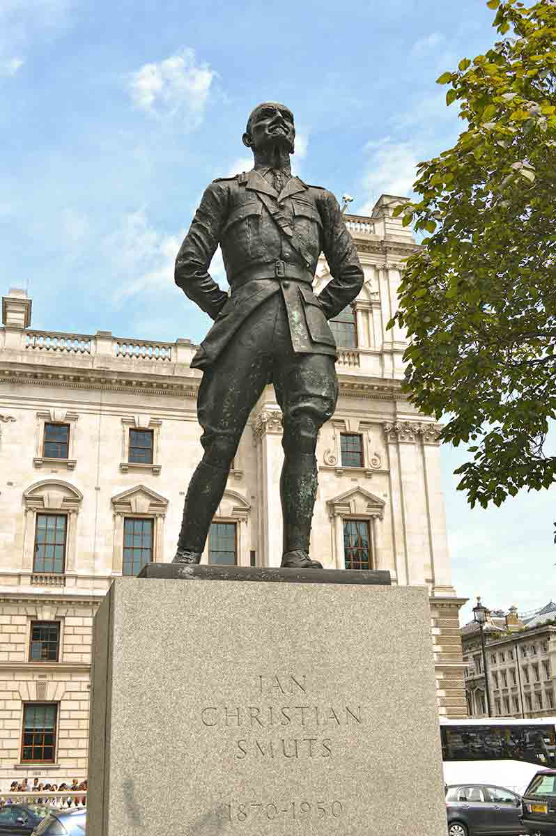 statue of jan smuts