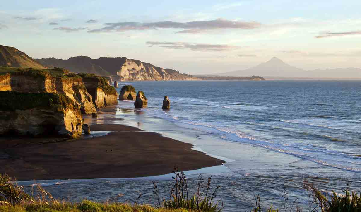 taranaki region landscape
