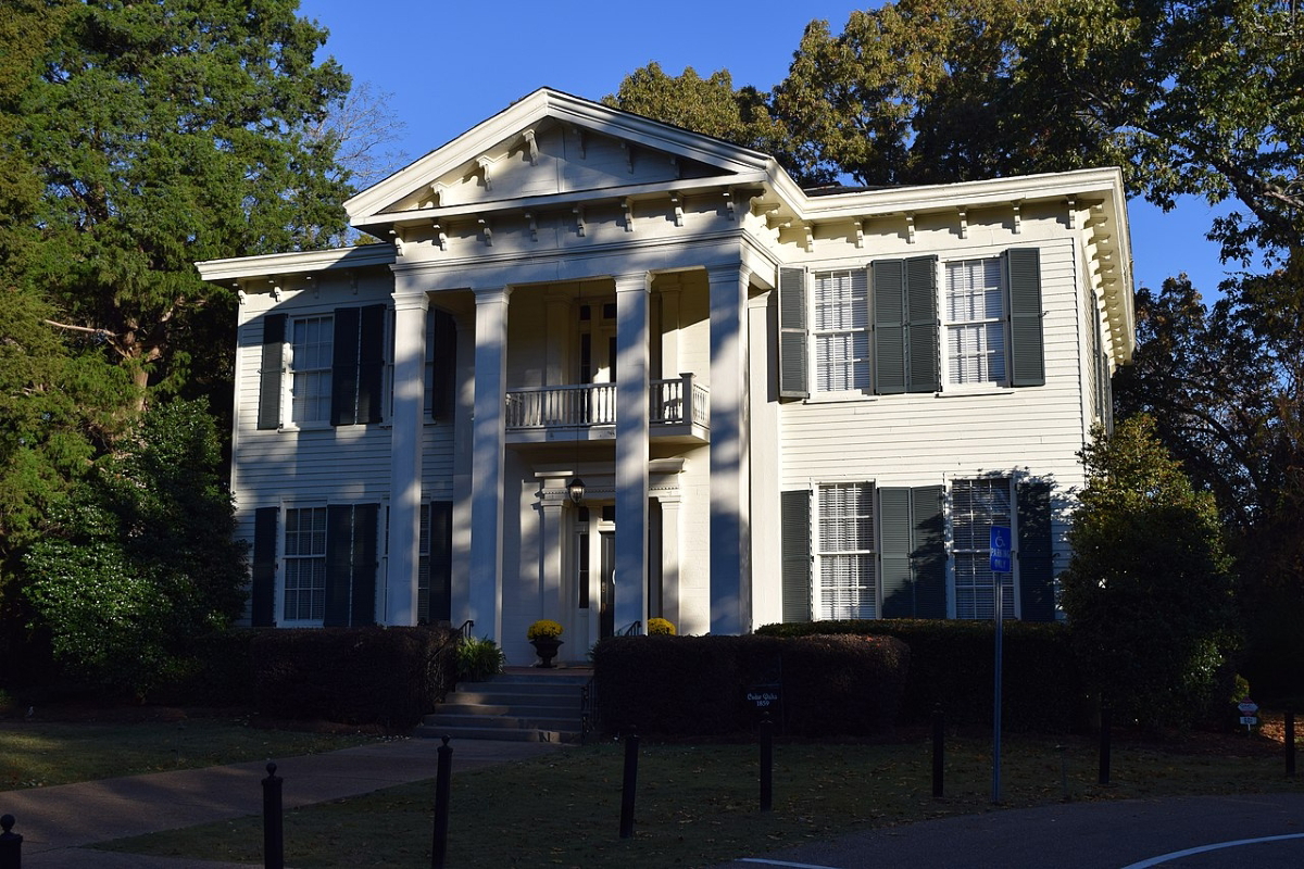 the cedar oaks mansion oxford mississippi