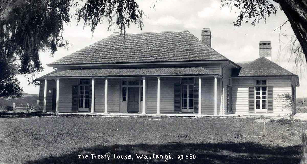 treaty house waitangi picture