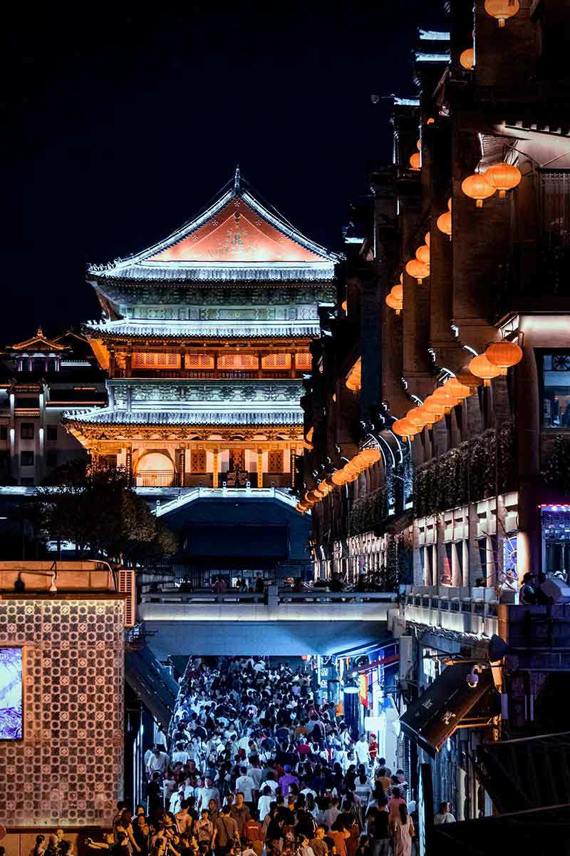 xian at night