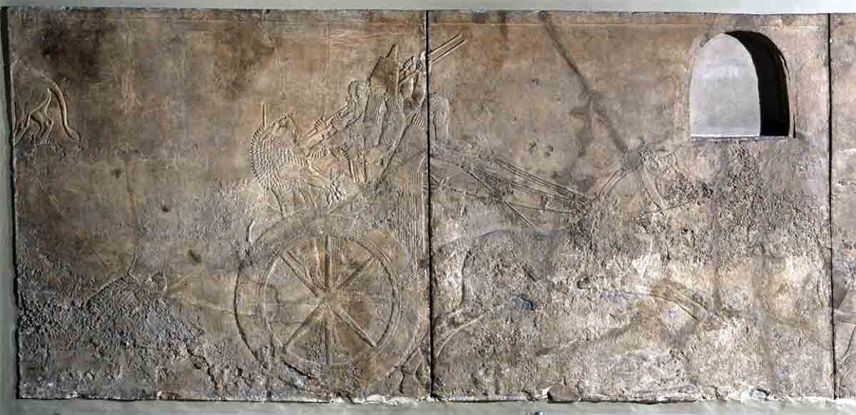 Ashurbanipal chariot