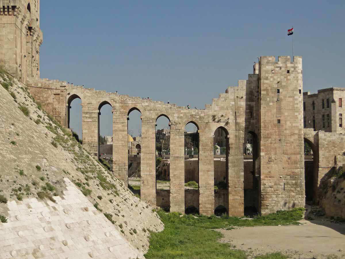 aleppo citadel bridge