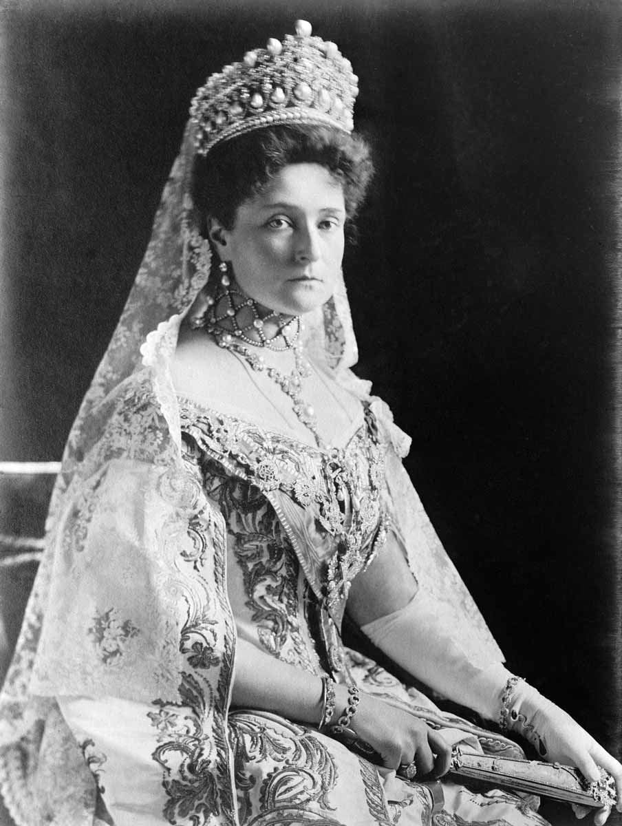 alix hesse royal