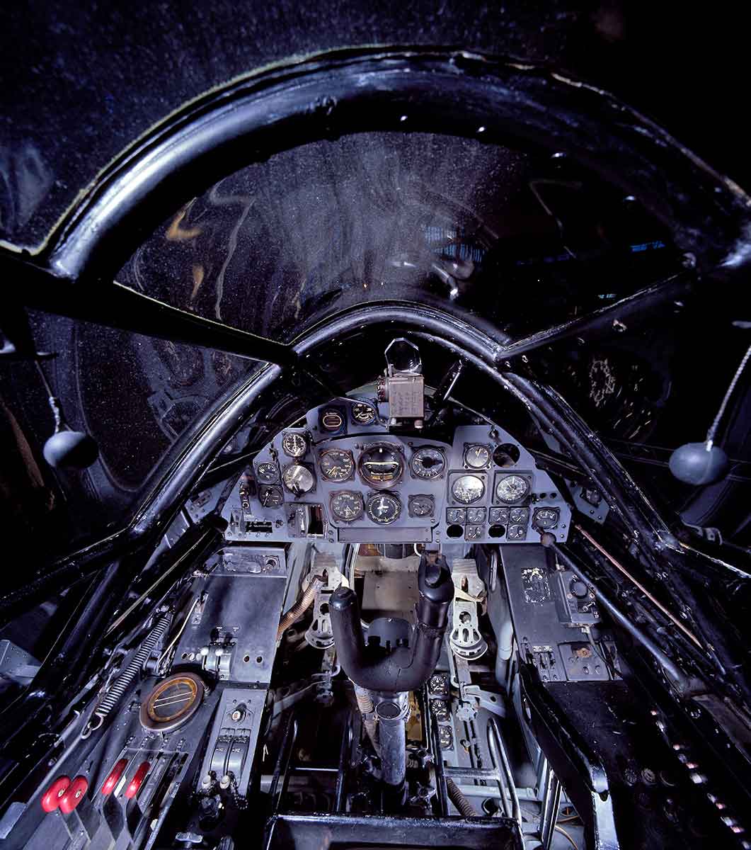 do 335 cockpit