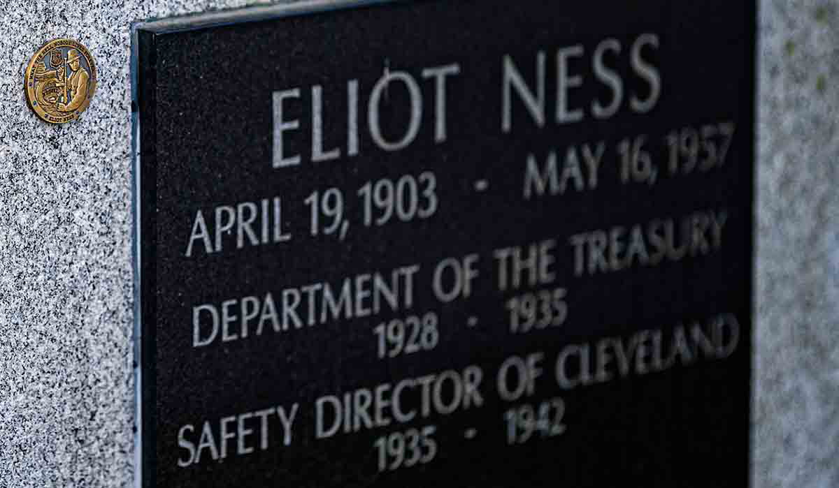 eliot ness cenotaph cleveland