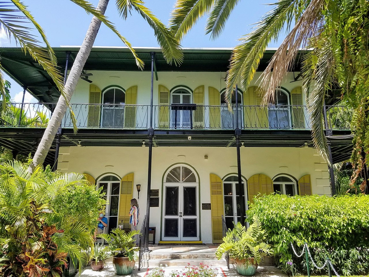 ernest hemingway home museum key west
