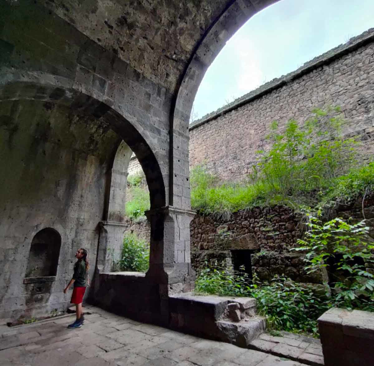 great hermitage armenia arches