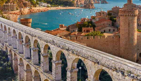 historic day trips barcelona