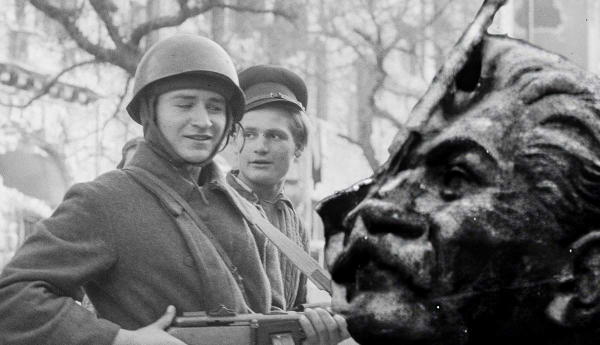 hungarian revolution 1956 freedom fighters born