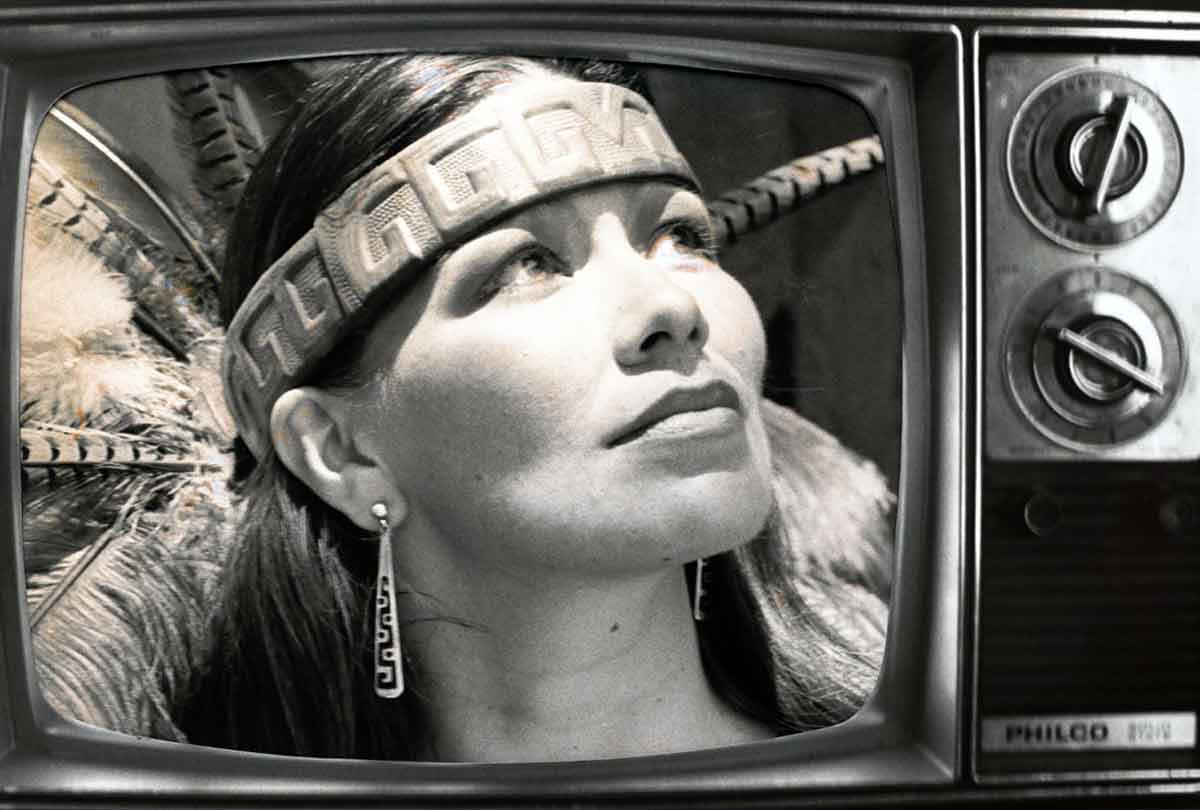 indigenous women artists tsinhnahjinnie vanna brown