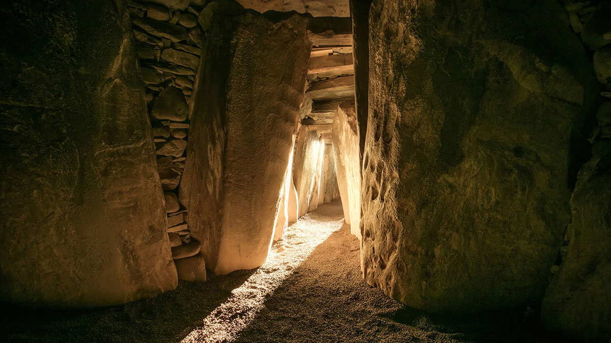 key sites newgrange