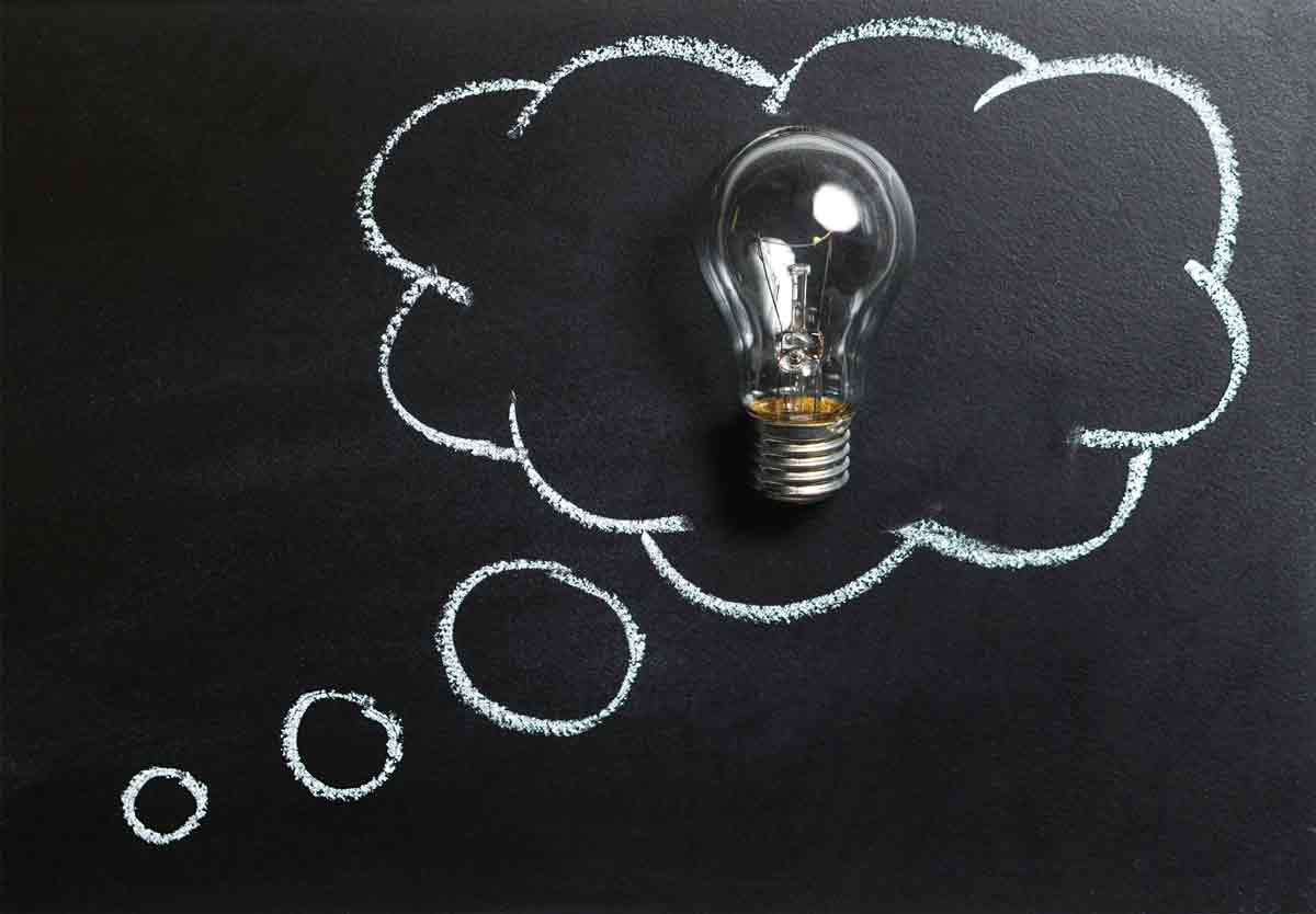 lightbulb idea thinking