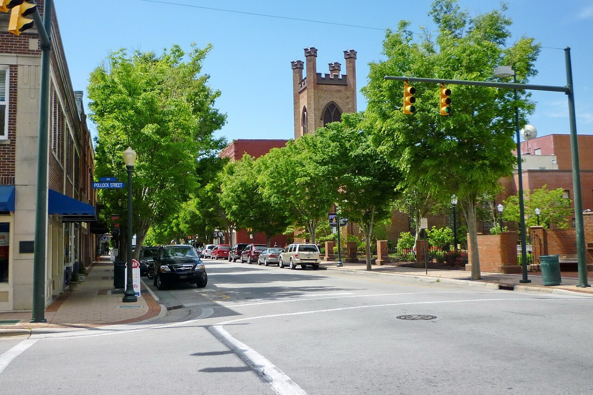 middle street downtown new bern nc