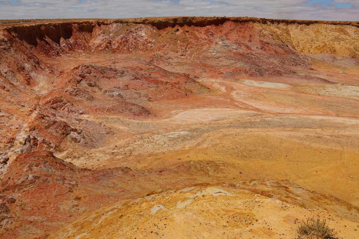 ochre mine australia