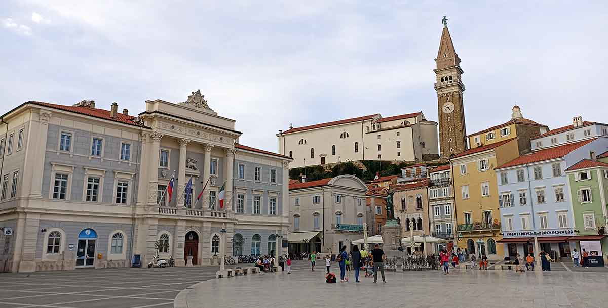 piran town square