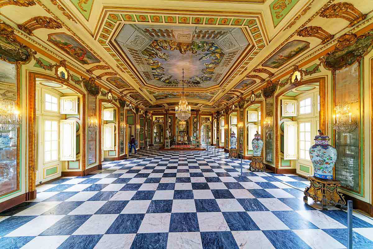 queluz palace photo