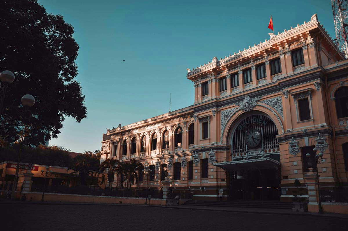 saigon post office ho cho min city