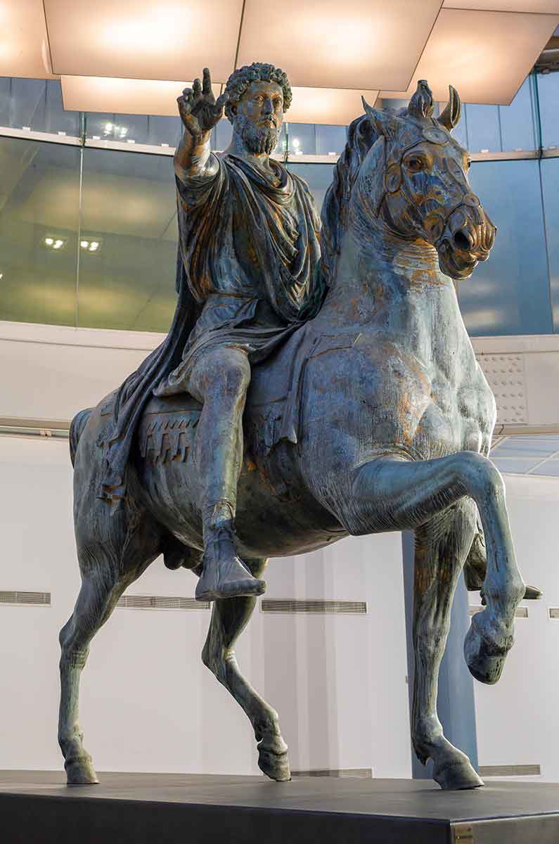 statue marcus aurelius