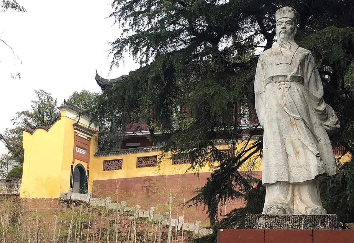 su dongpo statue