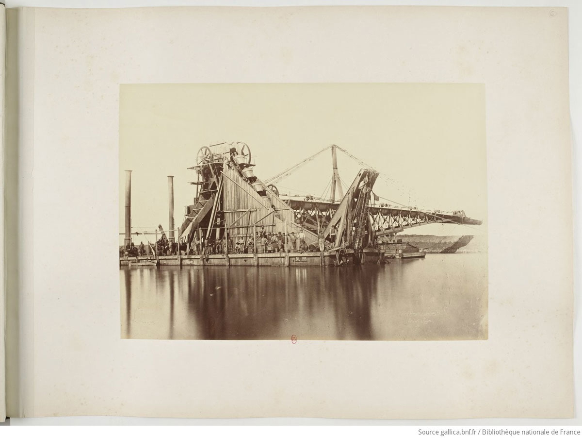 suez canal excavation