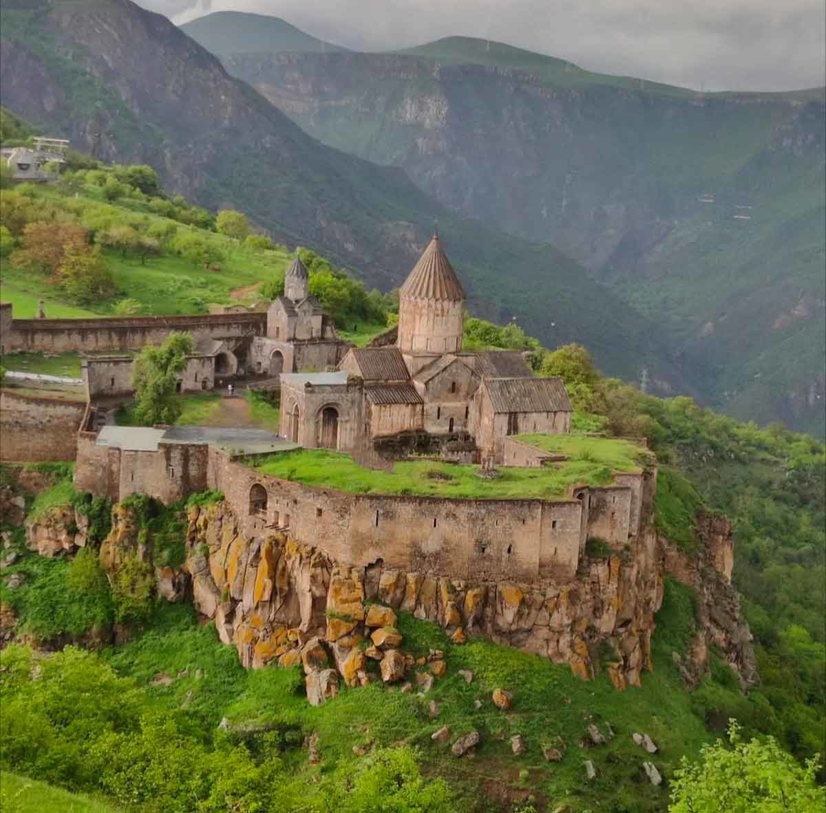 tatev monastery armenia