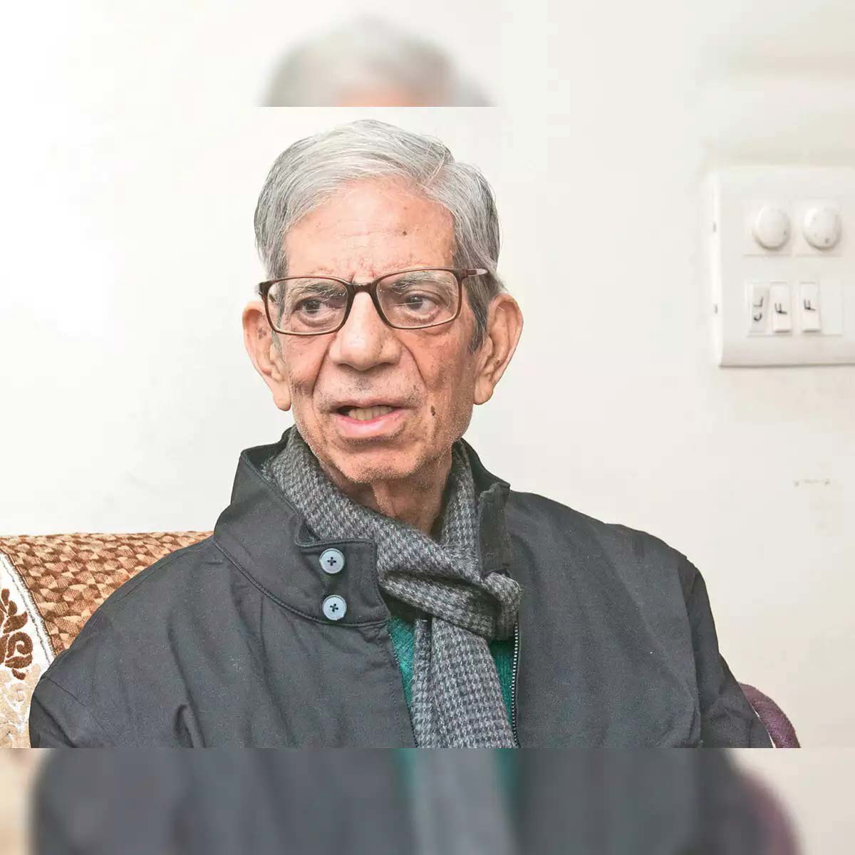 triloknath pandit et