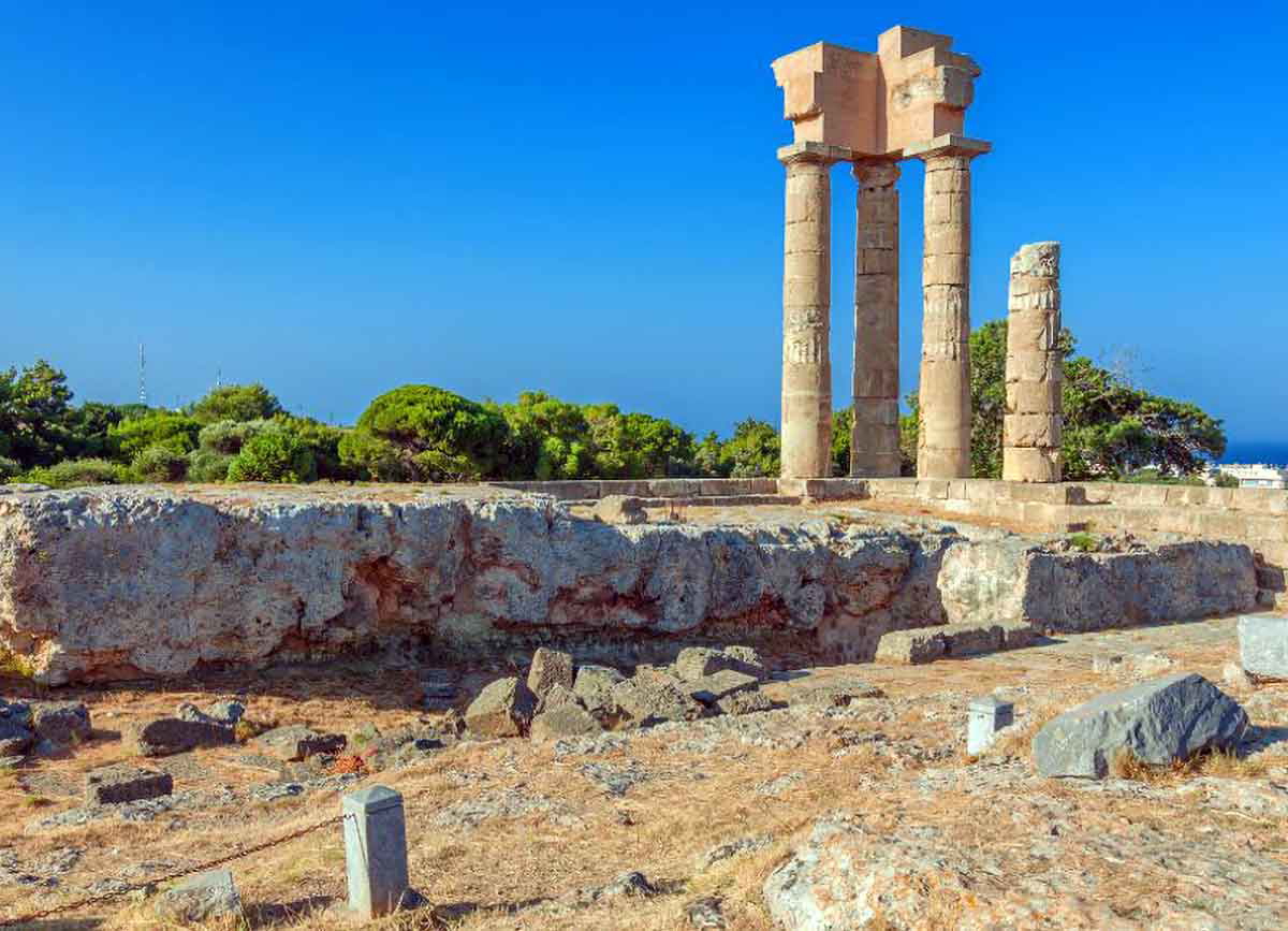 Photograph of the remains of the Acropolis of Rhodes