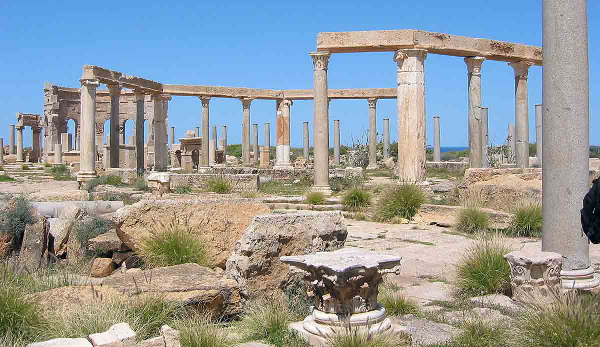 Leptis_Magna_market_place
