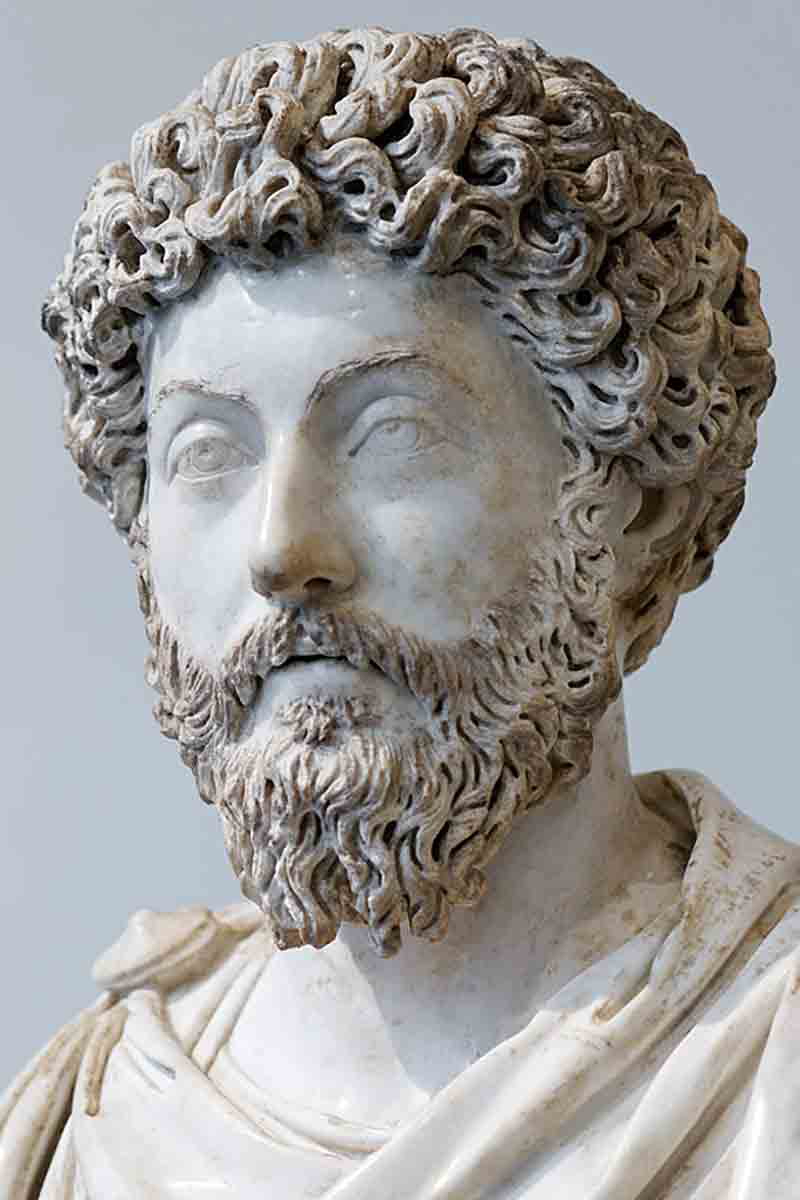 Marcus_Aurelius_Louvre