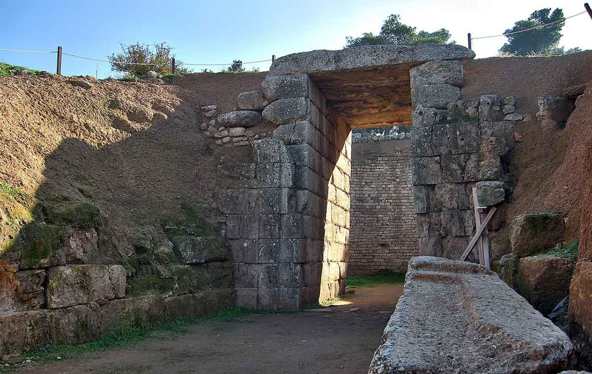 Mycenae Lion tholos tomb