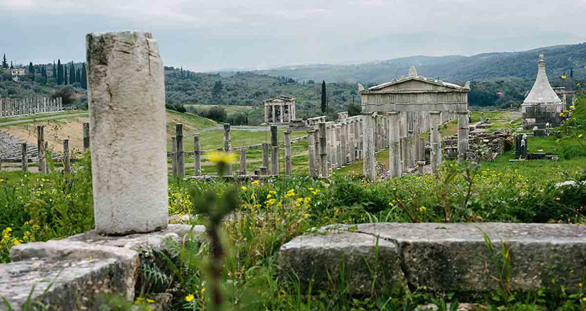 Ruins Messine greece is