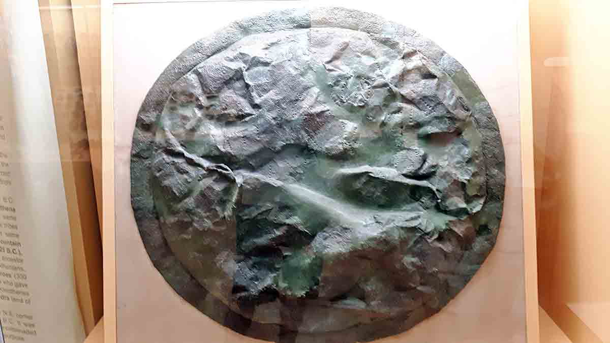 Spartan Shield Sphacteria Agora Athens