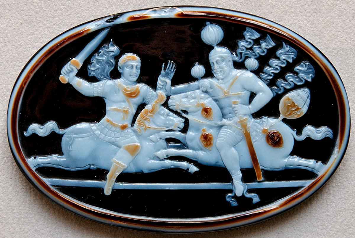 Vaerian Cameo Wiki