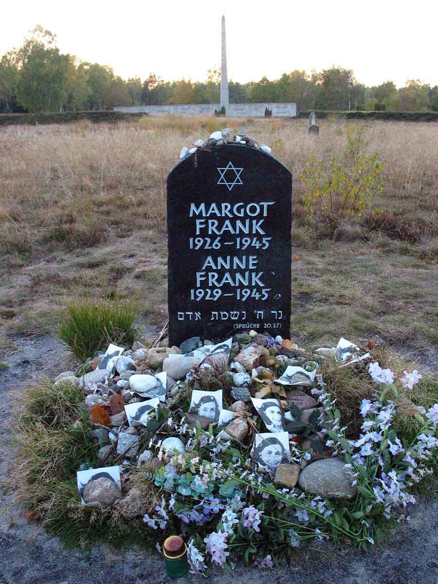 anne frank memorial bergen belsen