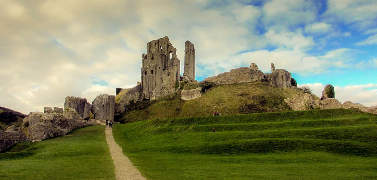 corfe castle dorset uk