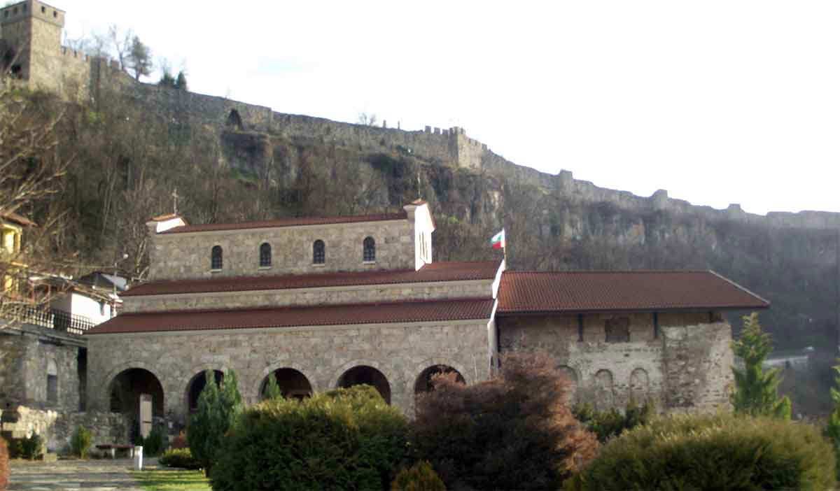 forty martyrs church veliko tarnovo