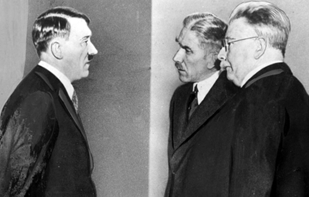 hitler hugenberg papen