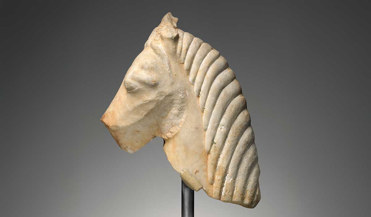horse head marble statue