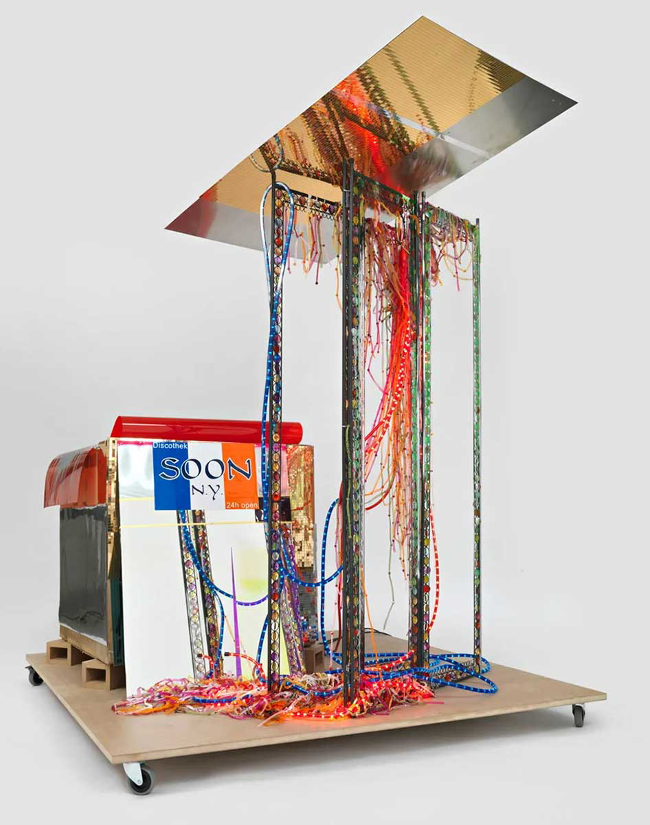 isa genzken disco installation